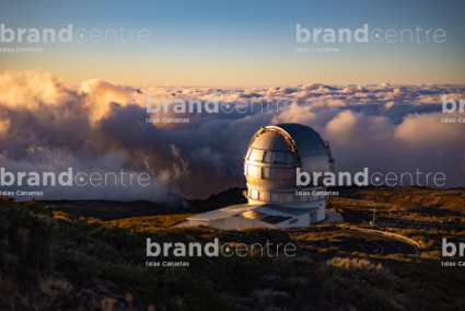 Atardecer en el Observatorio Astrofísico Roque de Los Muchachos